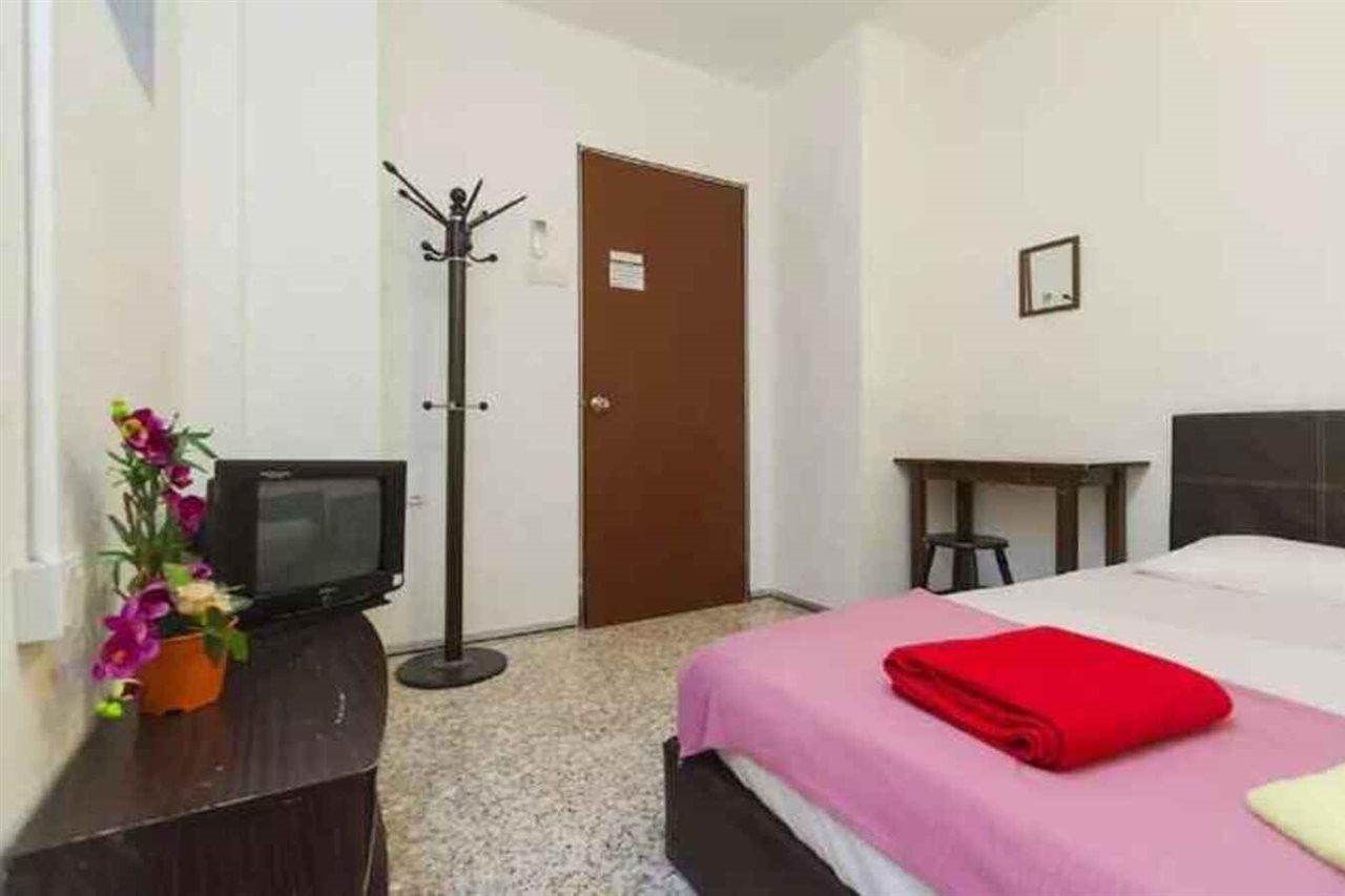 Cocoa Mews Cafe And Homestay George Town Dış mekan fotoğraf
