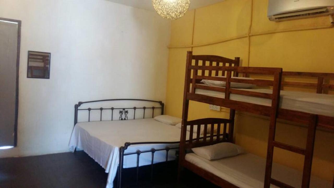 Cocoa Mews Cafe And Homestay George Town Dış mekan fotoğraf