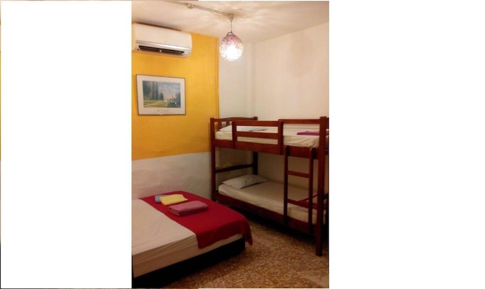 Cocoa Mews Cafe And Homestay George Town Dış mekan fotoğraf